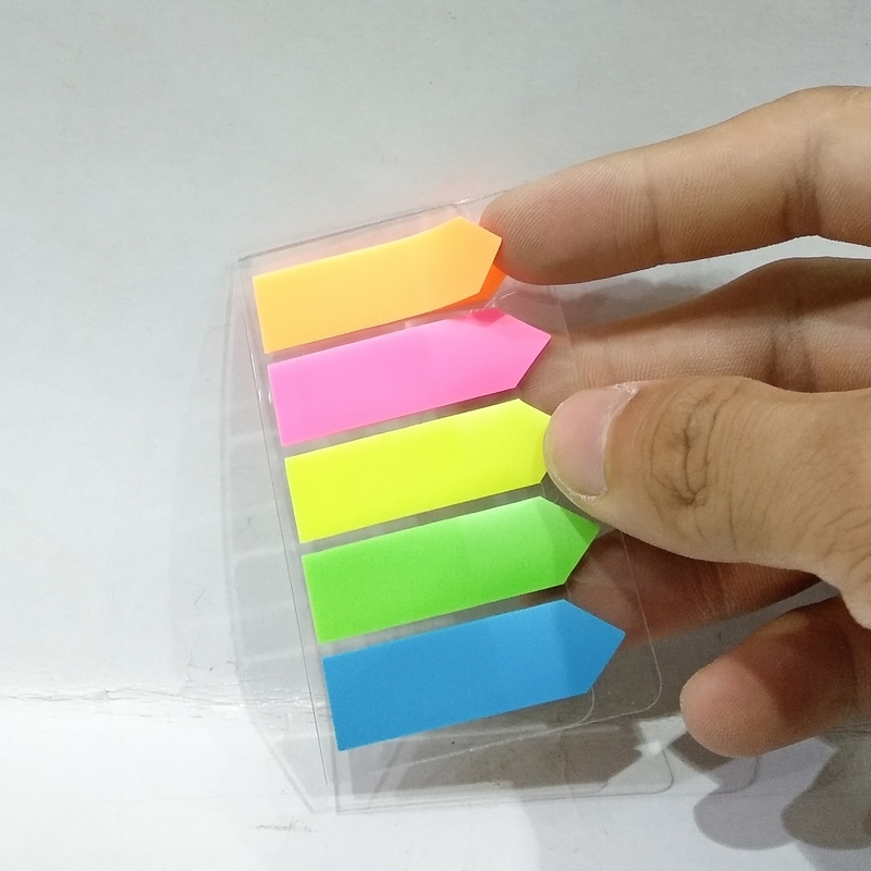 Giấy ghi chú 5 màu nhựa Deli A106 - Ảnh 3