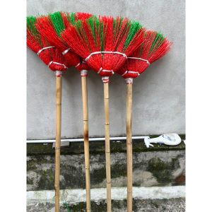 Chổi nhựa cán dài
