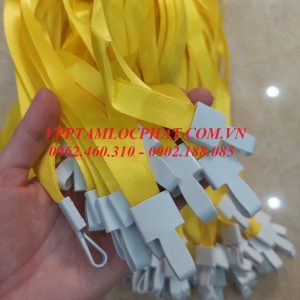Dây thẻ lụa màu vàng