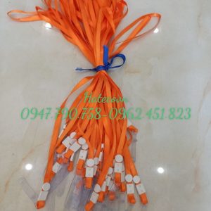 Dây thẻ lụa móc xoay màu cam