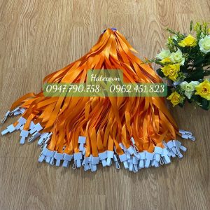 Dây thẻ lụa móc xoay màu cam