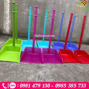 Hót rác nhựa cán dài